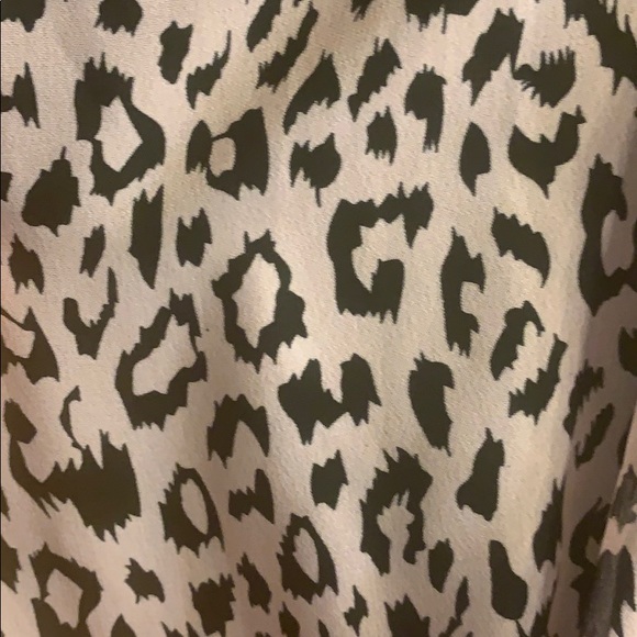 Teacup leopard dress - Picture 3 of 4